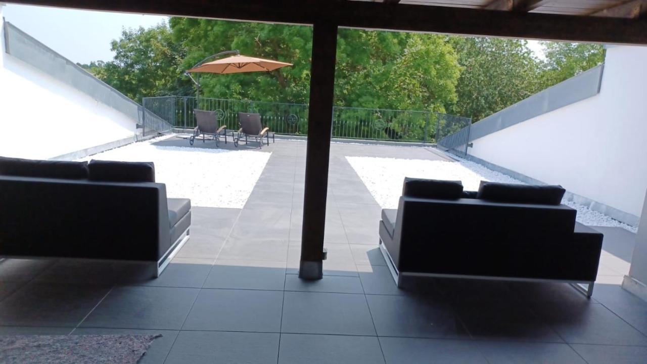 Ferienwohnung Mit Kamin Und Traumhafter Dachterrasse Mit Weitblick In Die Natur Neu Gaarz Exteriér fotografie