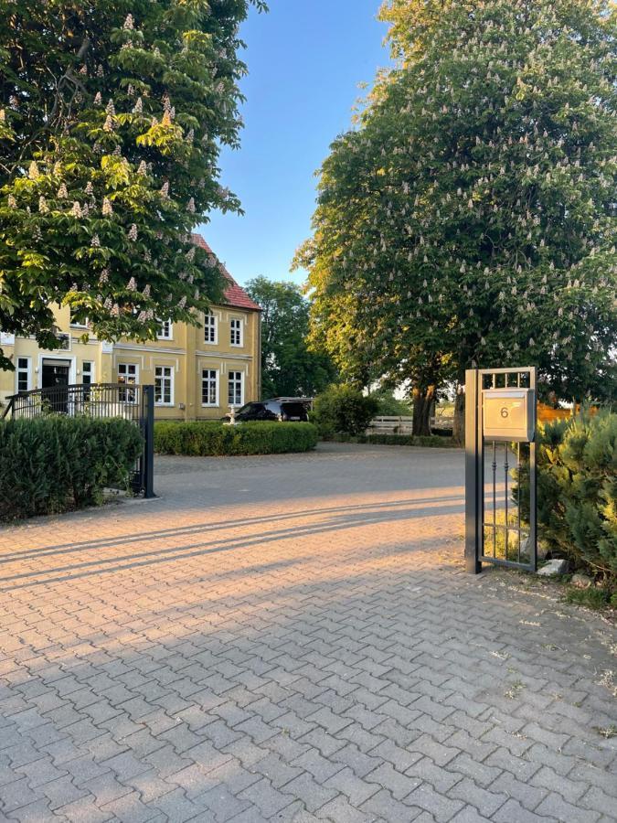 Ferienwohnung Mit Kamin Und Traumhafter Dachterrasse Mit Weitblick In Die Natur Neu Gaarz Exteriér fotografie
